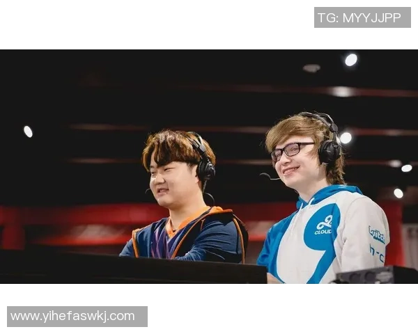 EDG战队边路渗透战术解析及其在英雄联盟中的应用探讨